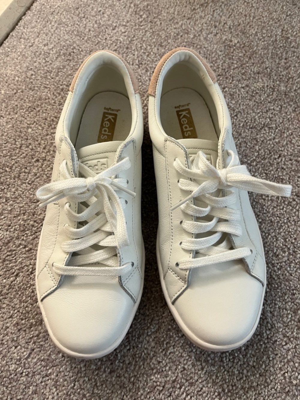 Keds Women's white Sneakers size 7